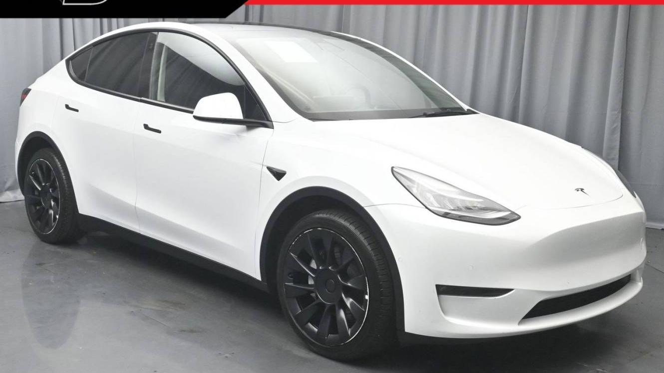 TESLA MODEL Y 2021 5YJYGDEE3MF102359 image